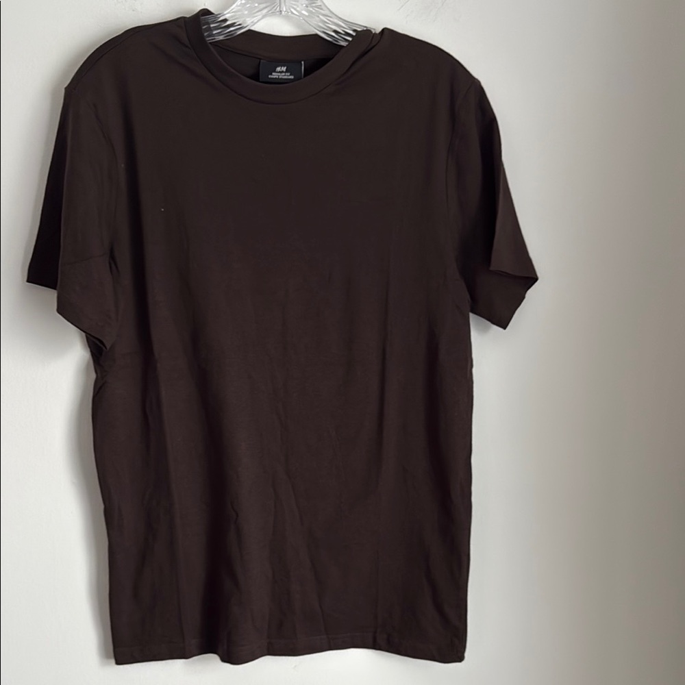 H&M Brown Short Sleeve Tee Casual Essential